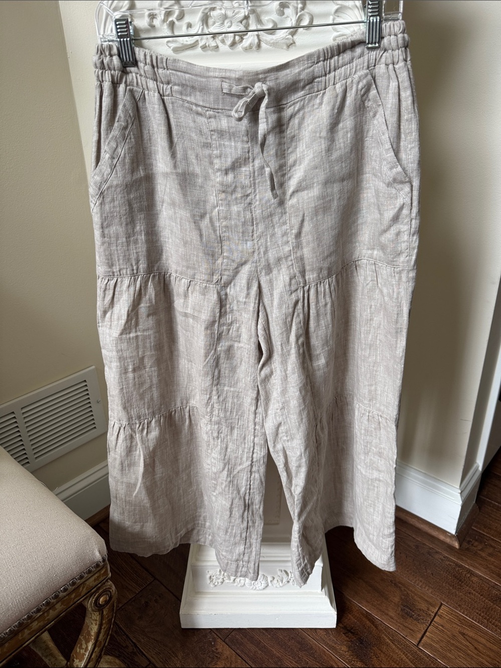 Tiered Linen-Blend Pants in Light Taupe